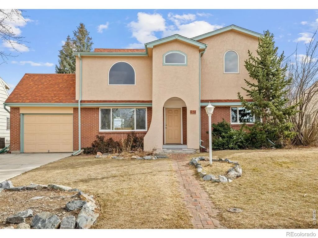 820 Lotus Way, Broomfield