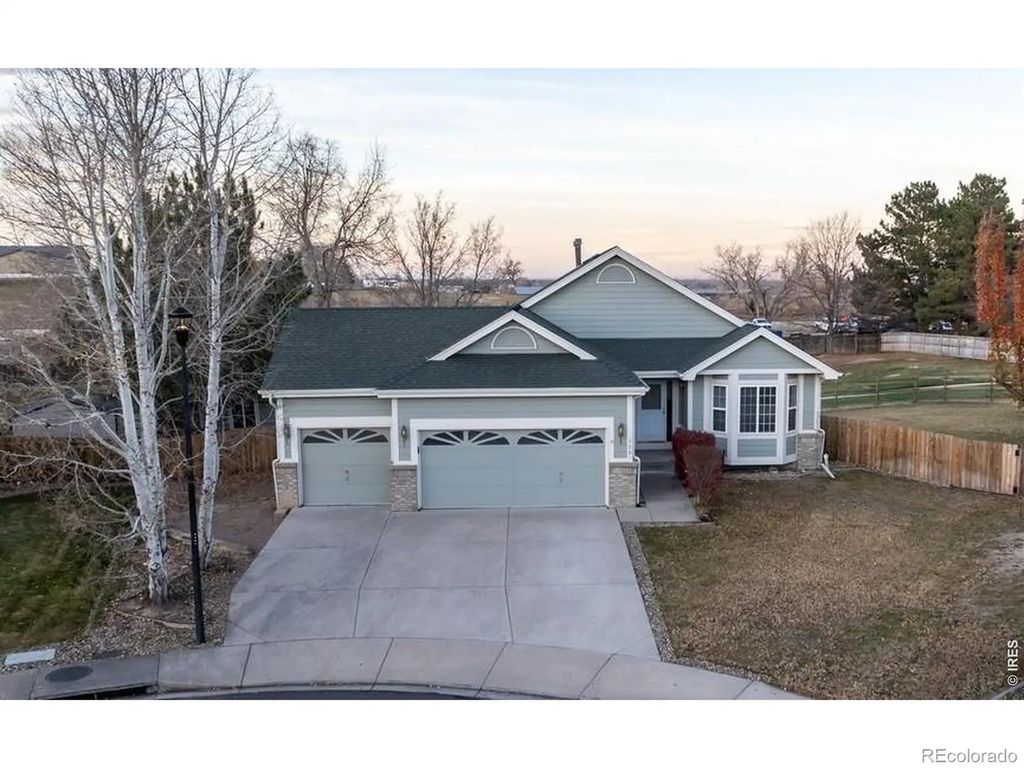 208 Egyptian Court, Fort Collins