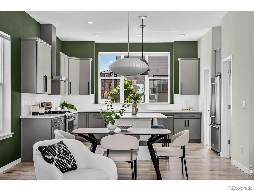 2291 Old Rail Way, Superior