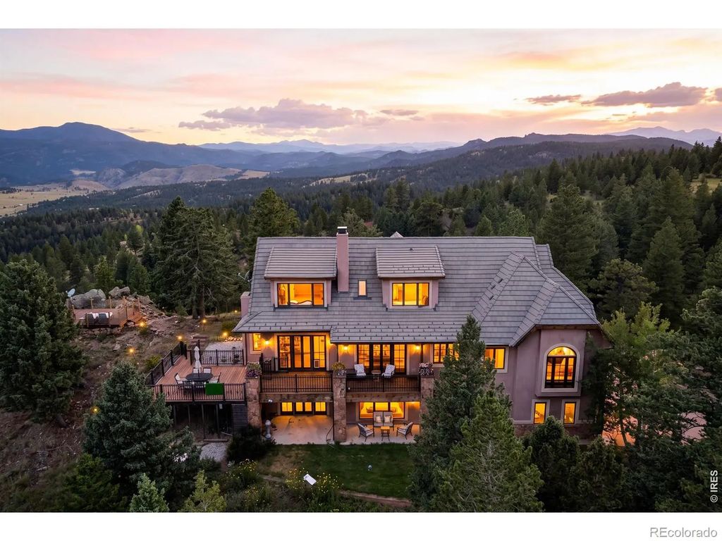 2717 Bison Drive, Boulder