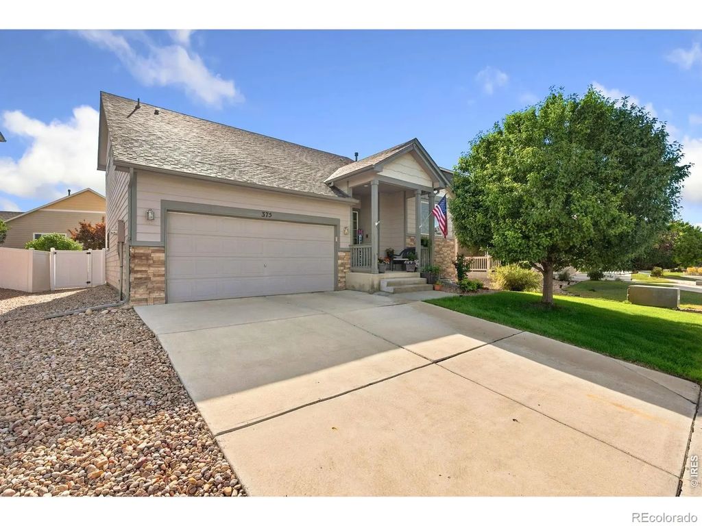 375 Shadowbrook Drive, Windsor