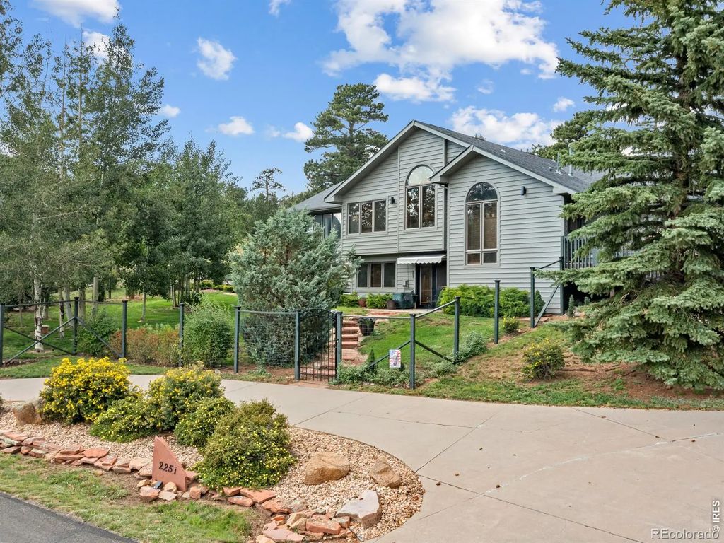 2251 Arapaho Road, Estes Park