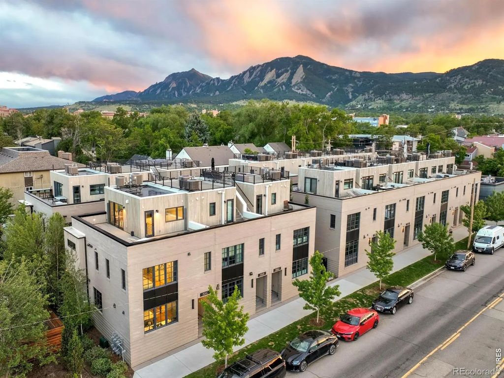 2126 Pearl Street C, Boulder