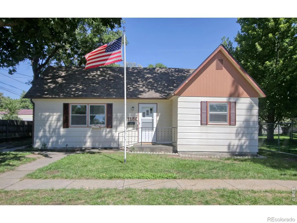 115 E Eaton Street, Brush