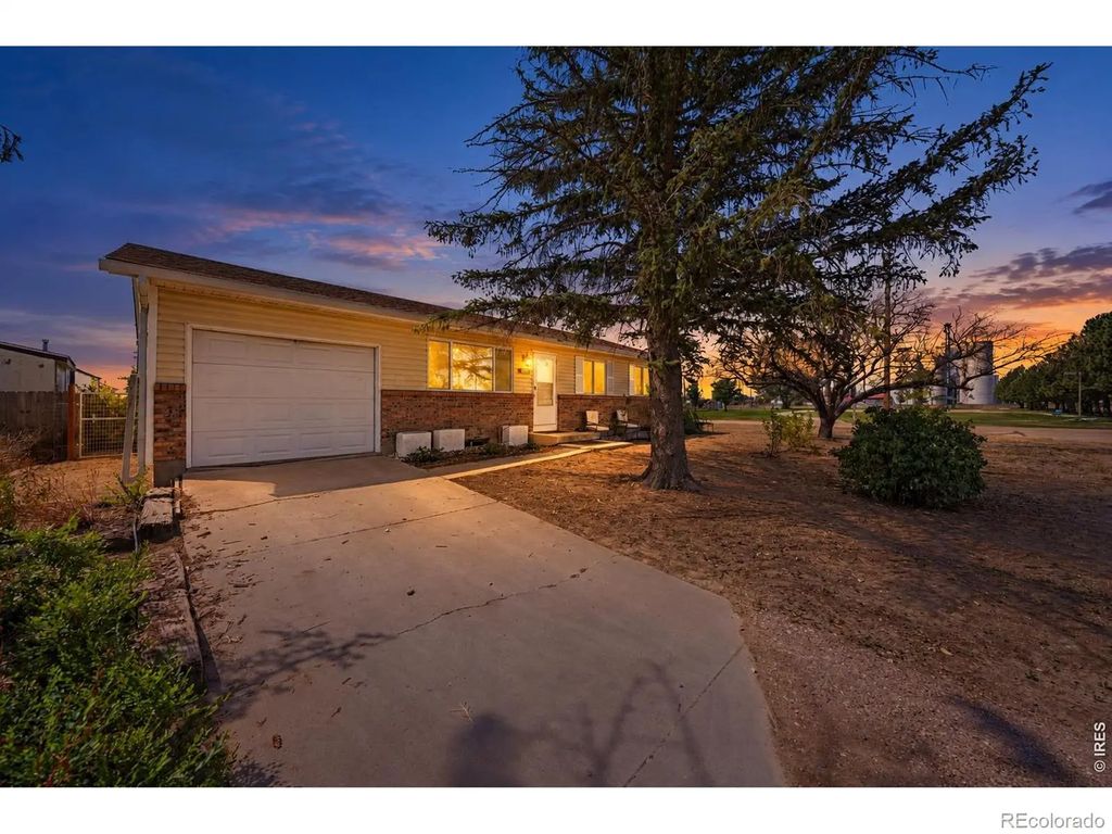 201 E Shafer Avenue, Pierce
