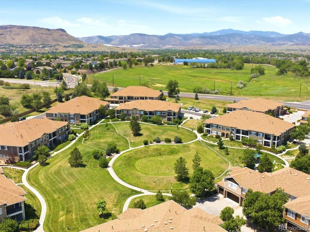 6223 Kilmer Loop 201, Golden