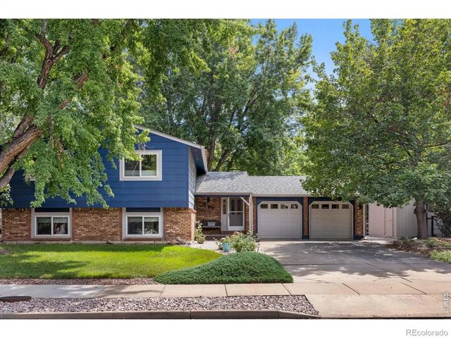7368 Dry Creek Road, Niwot