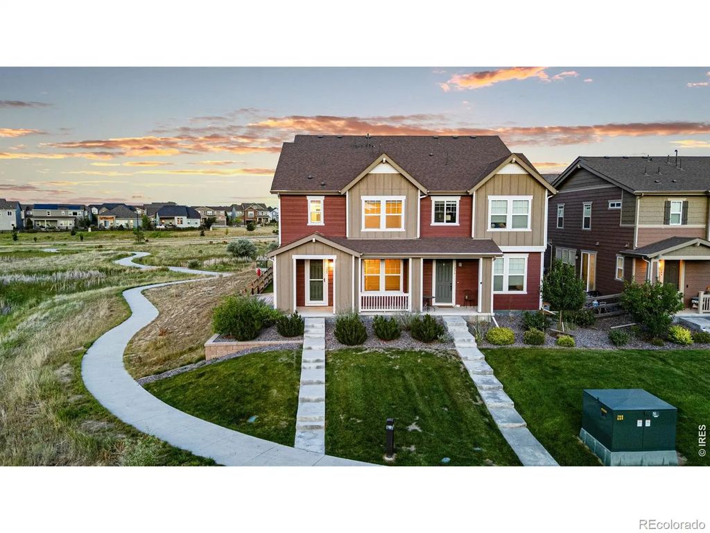 1228 Shale Way, Erie