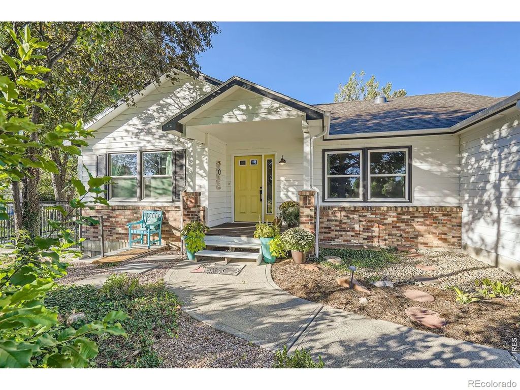 6957 Peppertree Drive, Niwot