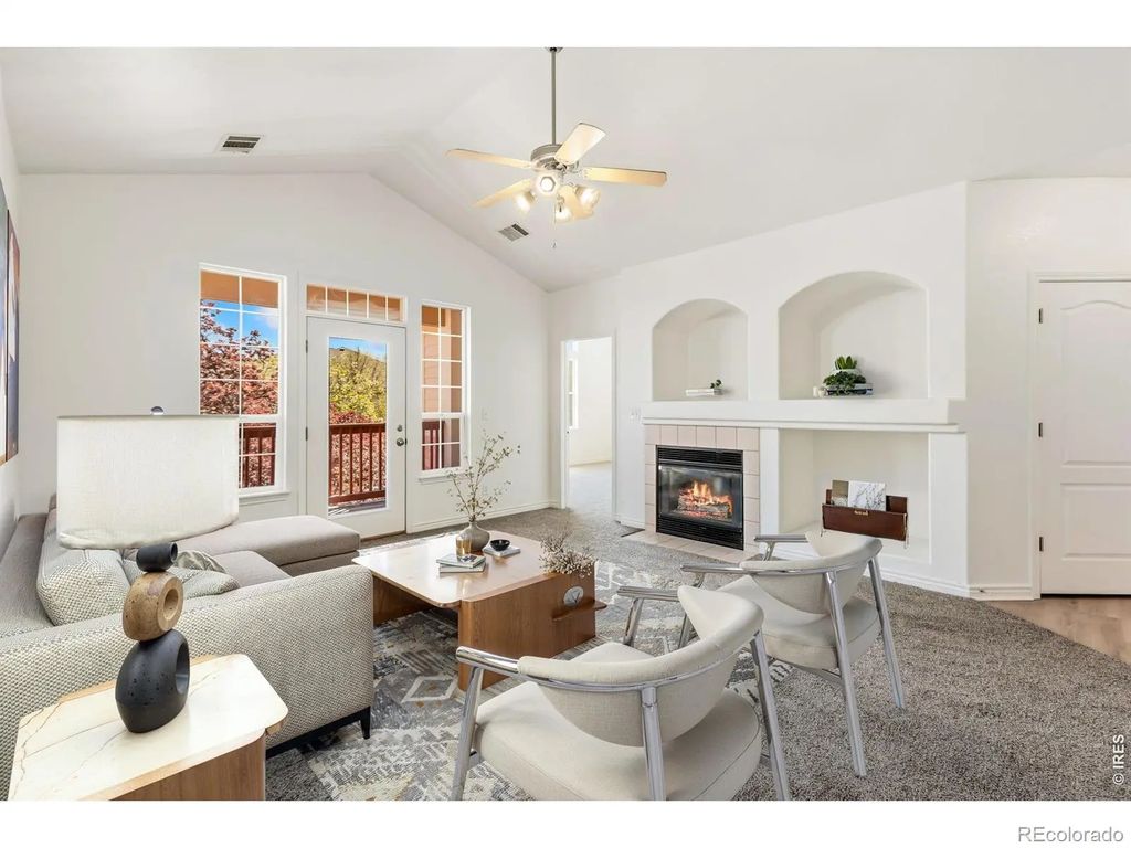 4672 W 20th St Rd 2323, Greeley