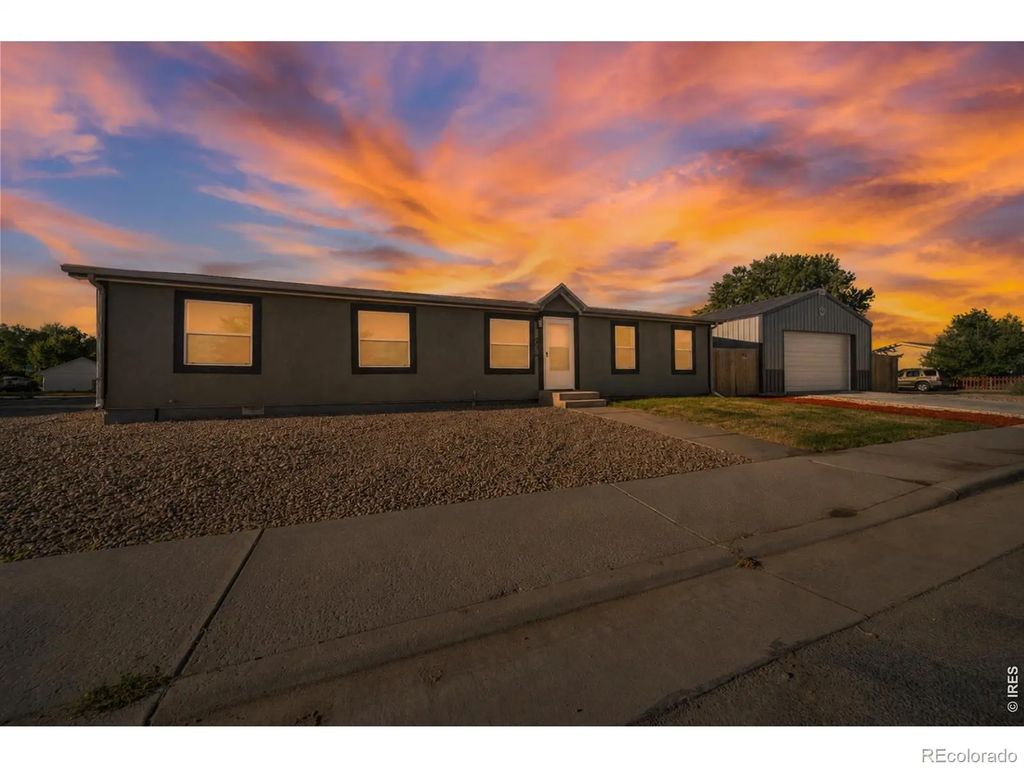 332 Circle Drive, Fort Morgan