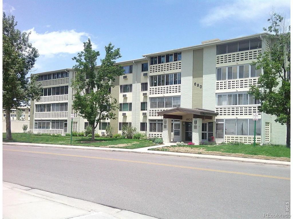 680 S Alton Way 9a, Denver
