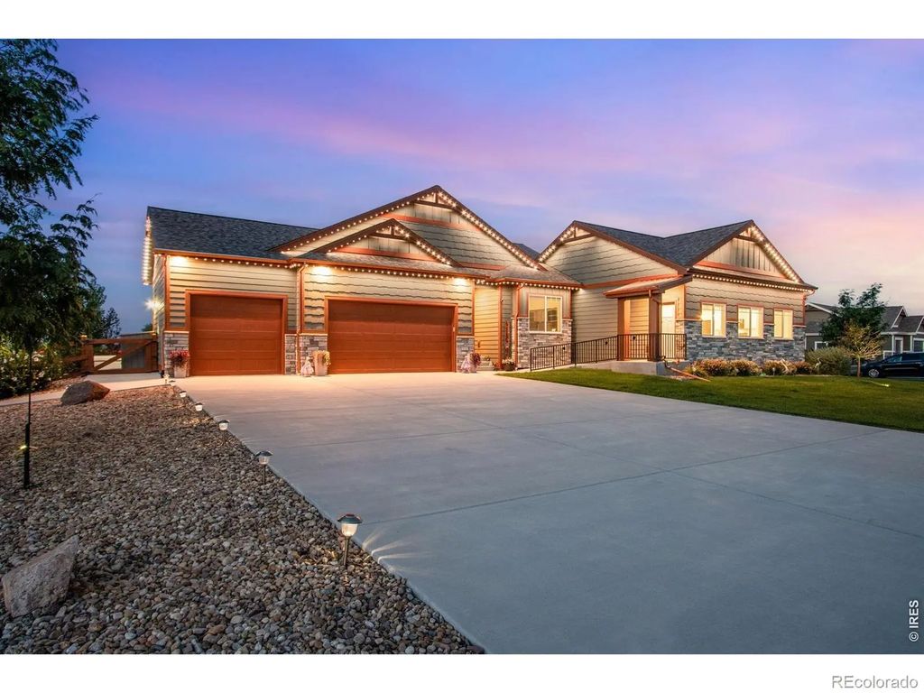 5006 Prairie Lark Lane, Severance