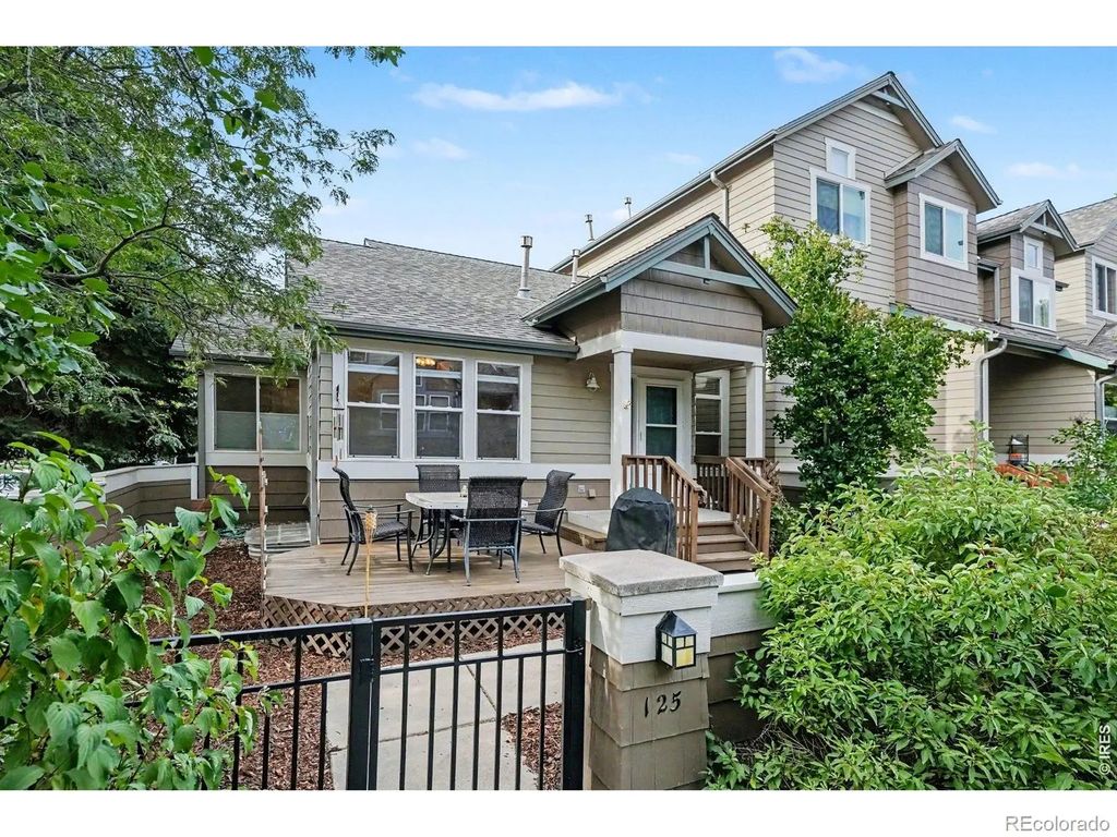 125 Rowena Place, Lafayette
