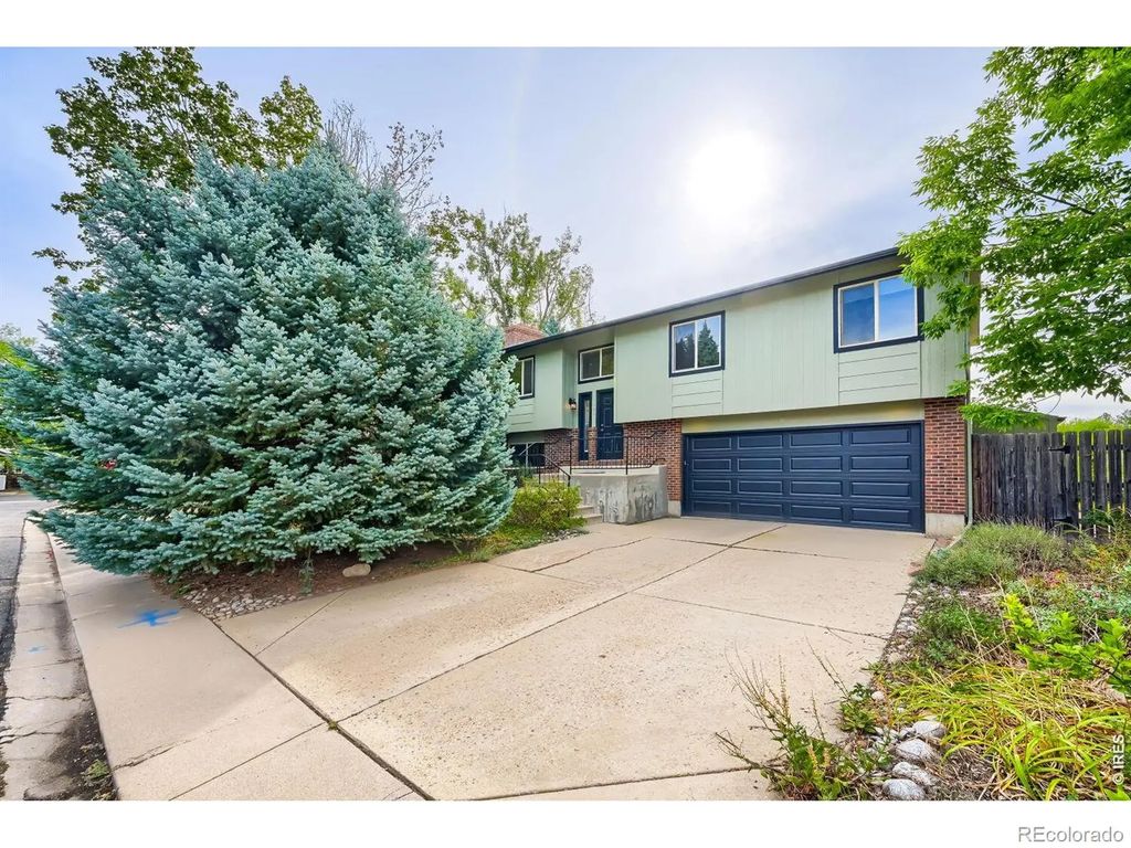 1502 Adonia Circle, Lafayette