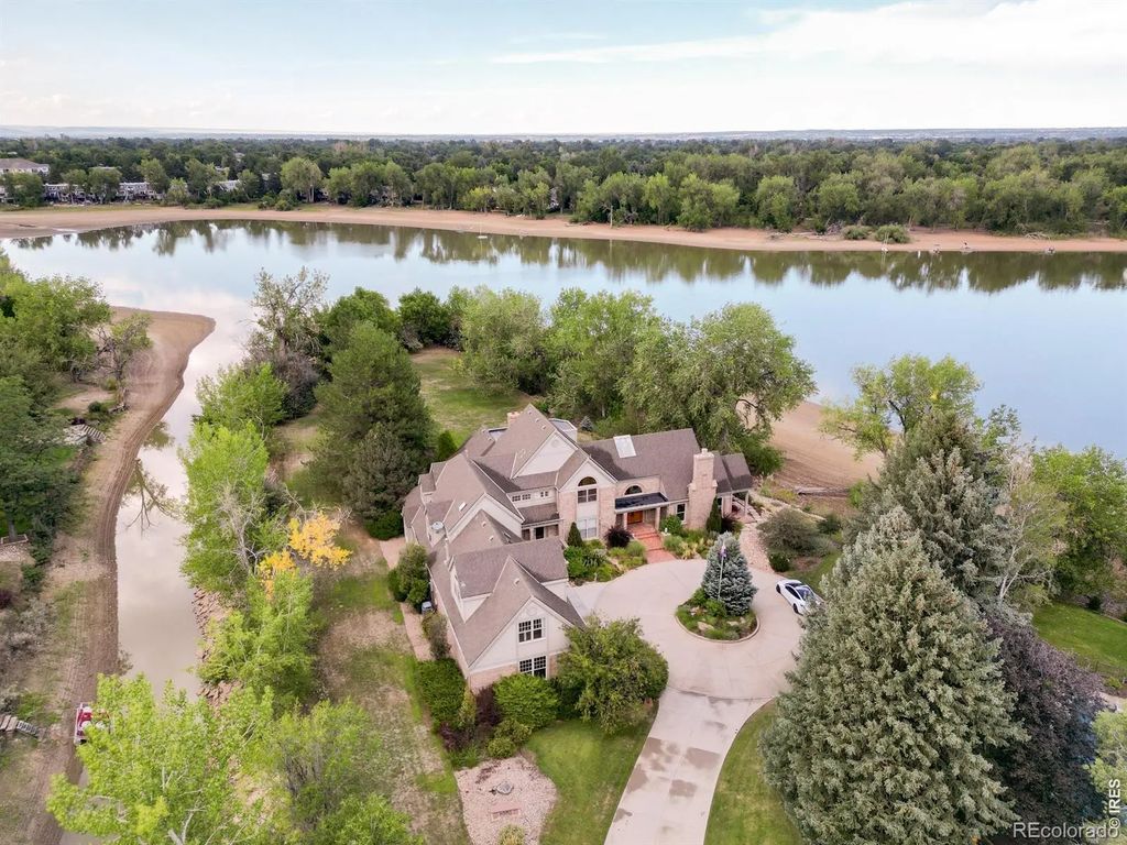 600 Skysail Lane, Fort Collins
