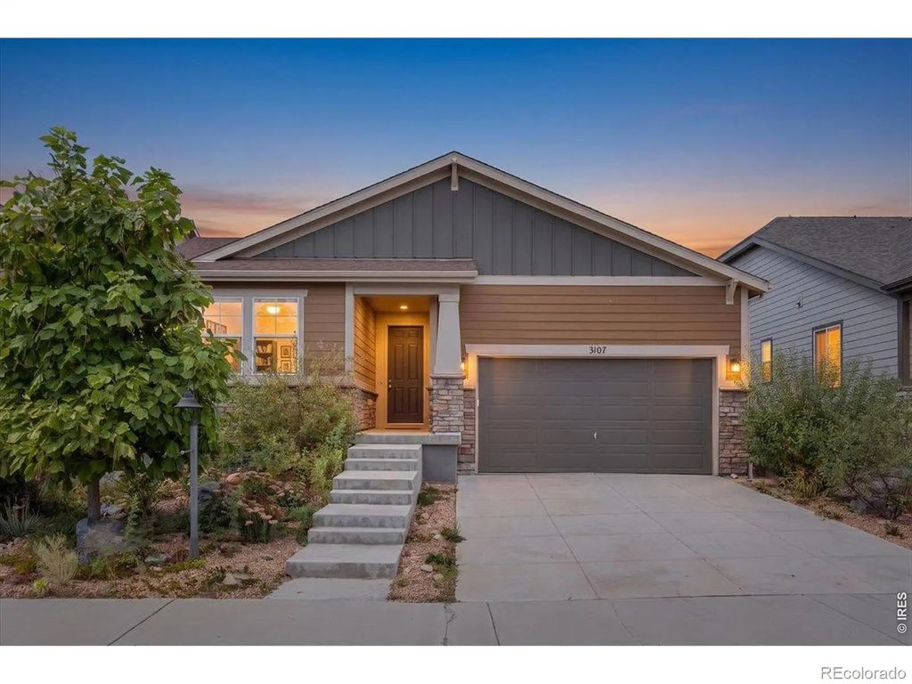 3107 Deering Lake Drive, Loveland