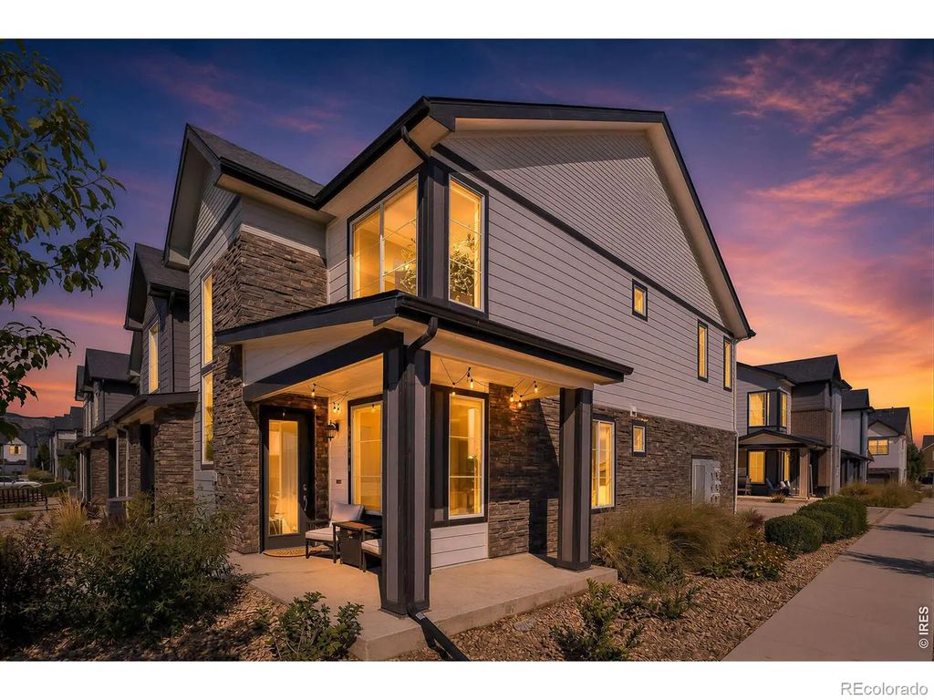 19592 W 93rd Place #a, Arvada
