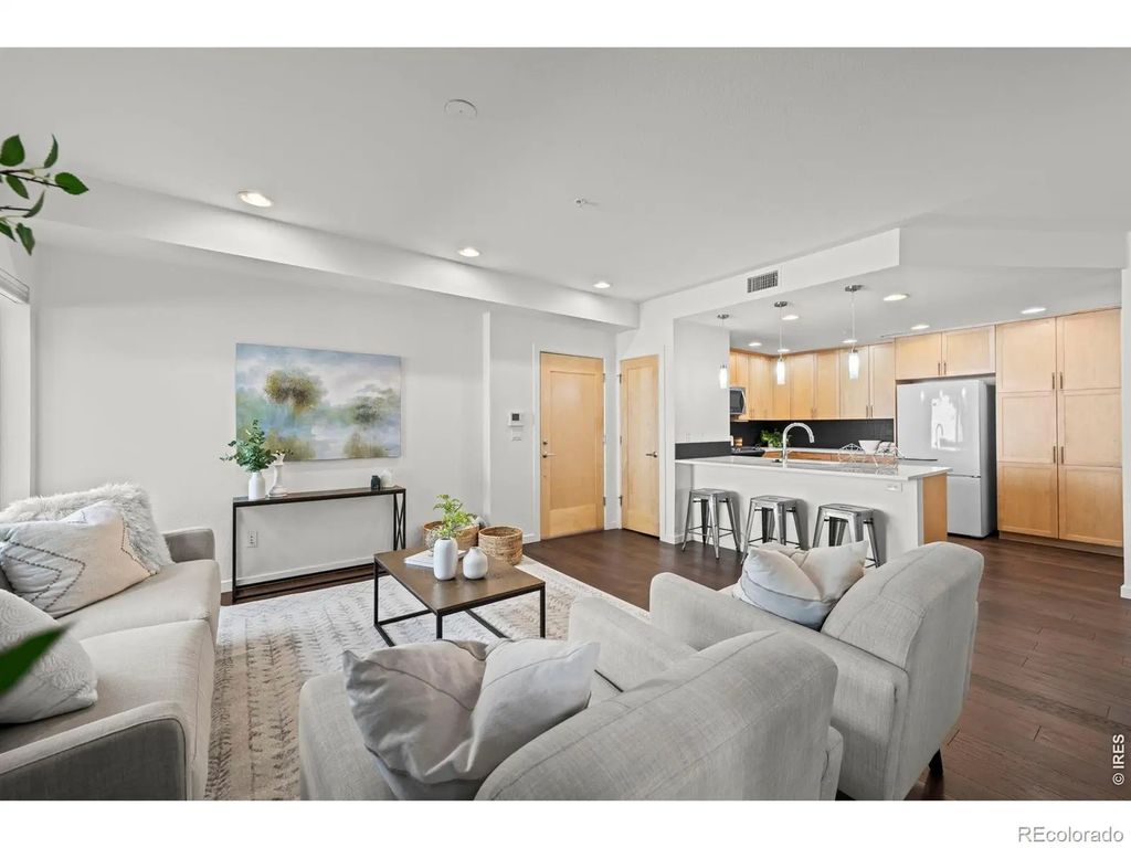 1545 Hecla Way 102, Louisville