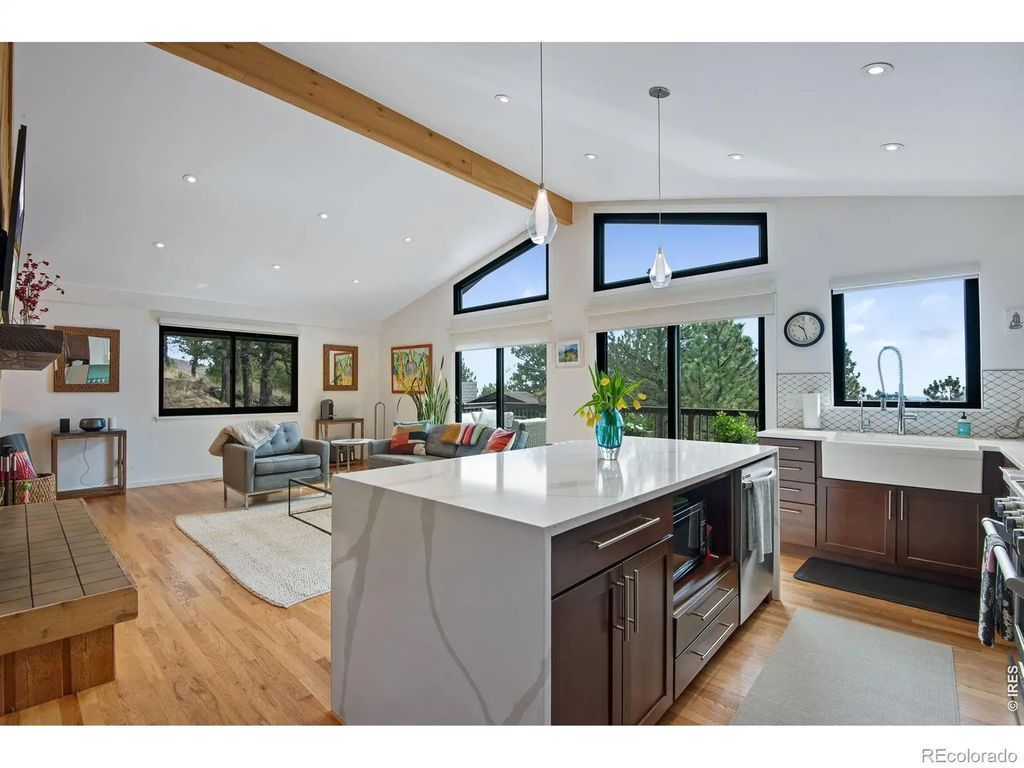 8394 Larkspur Road, Boulder