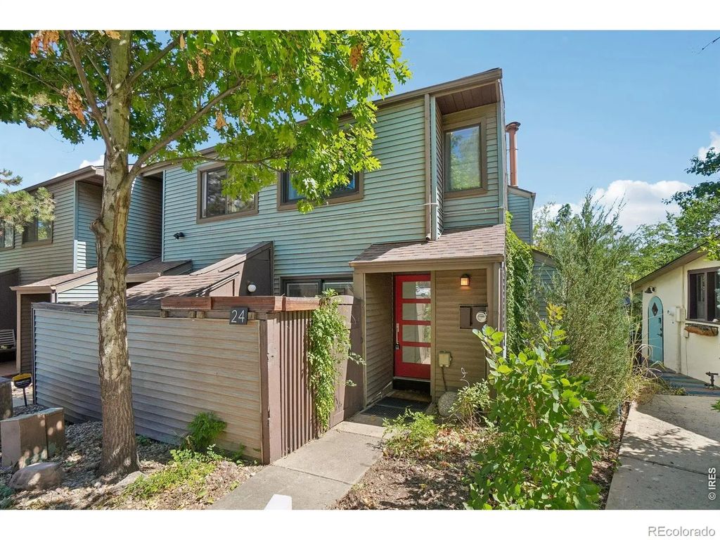 350 Arapahoe Avenue 24, Boulder