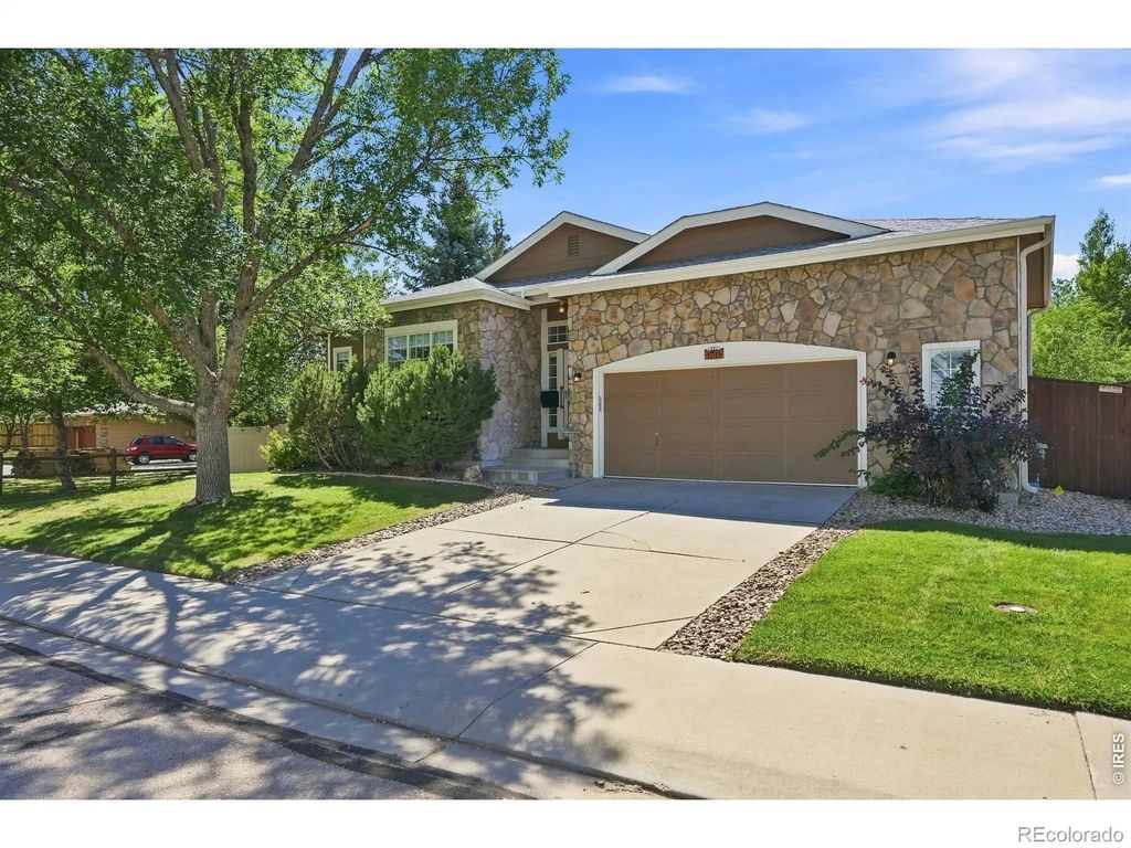 1715 Whitehall Drive, Longmont