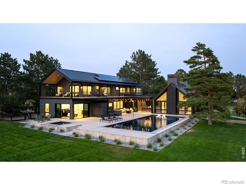 6124 Trevarton Drive, Longmont
