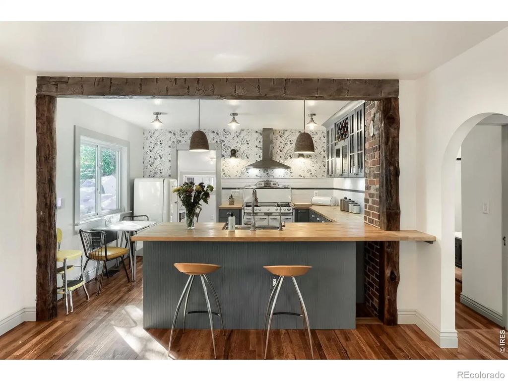 5341 Primrose Lane, Denver