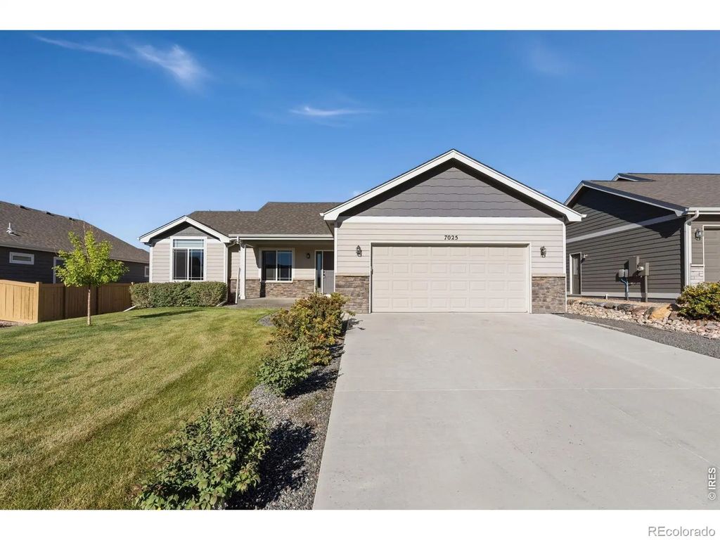 7025 Sage Meadows Drive, Wellington