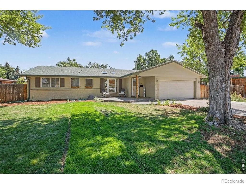 700 S Arbutus Street, Lakewood