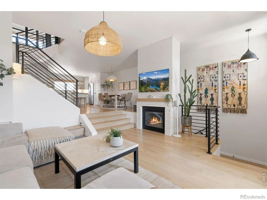 1531 Venice Lane, Longmont