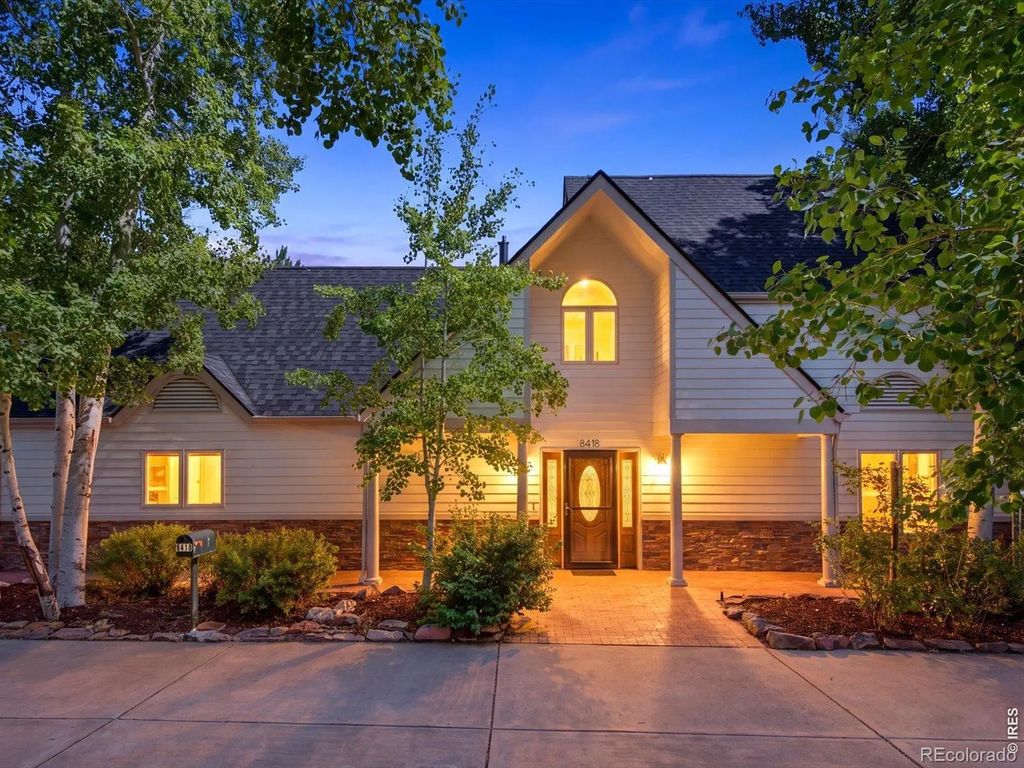 8418 Stirrup Lane, Longmont