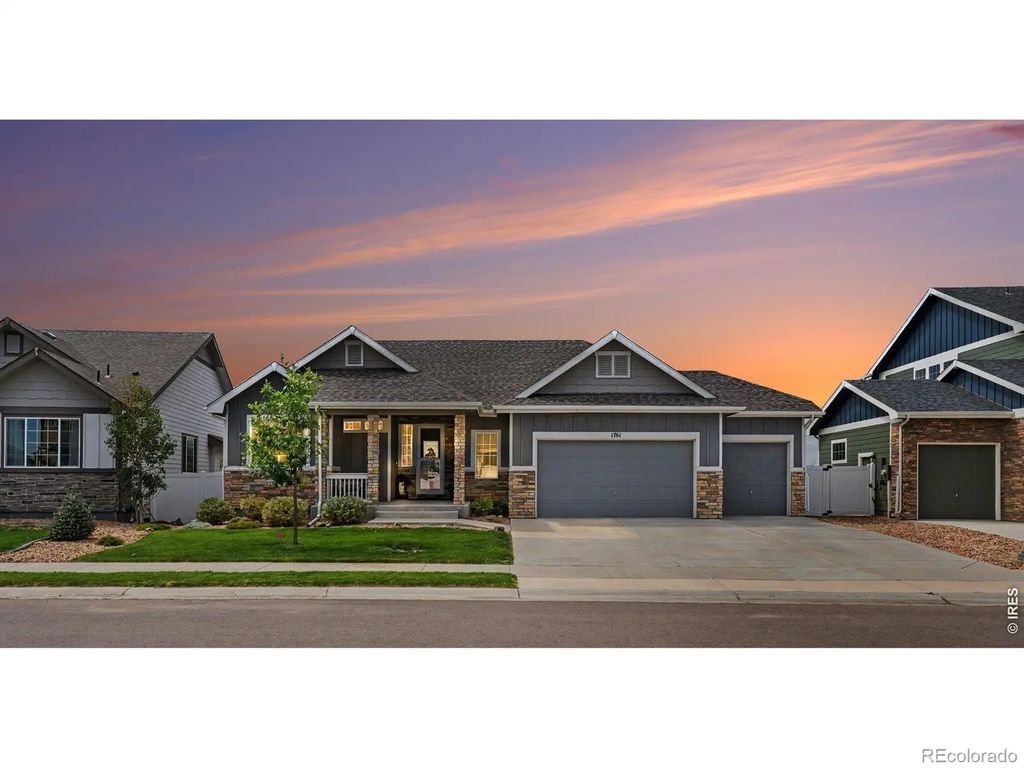 1761 Vista Point Lane, Windsor