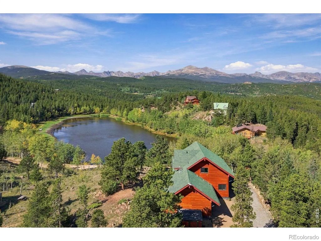 563 Pine Cone Circle, Ward