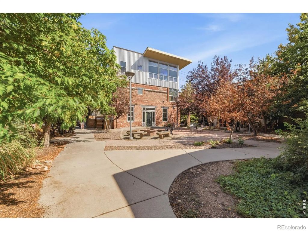 3033 Blake Street 112, Denver