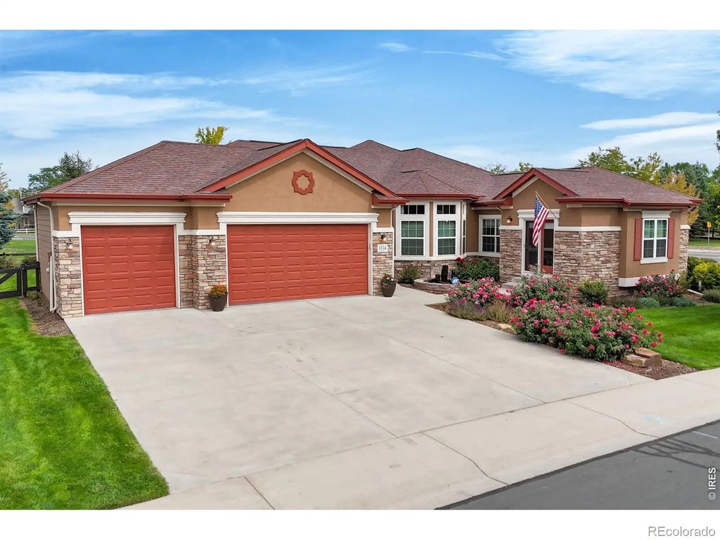 6694 Spanish Bay Drive, Windsor