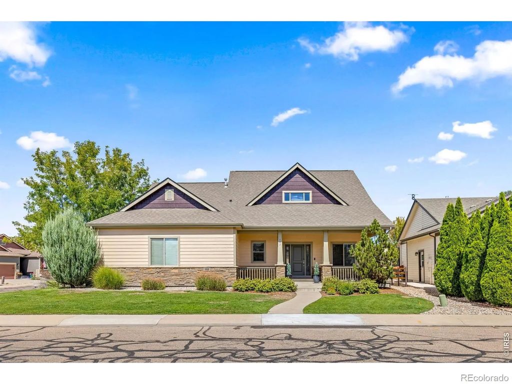102 Kitty Hawk Drive, Windsor