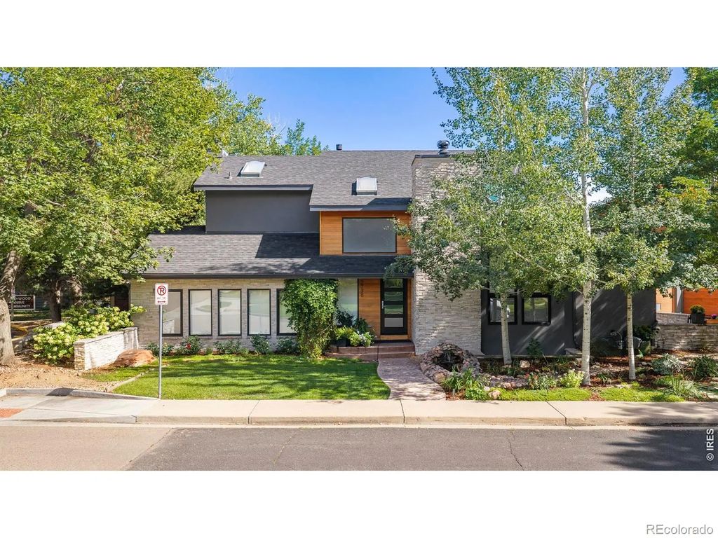 2748 Winding Trail Drive, Boulder