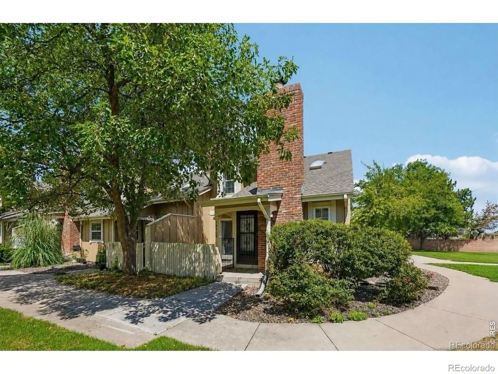 9950 Grove Street E, Westminster