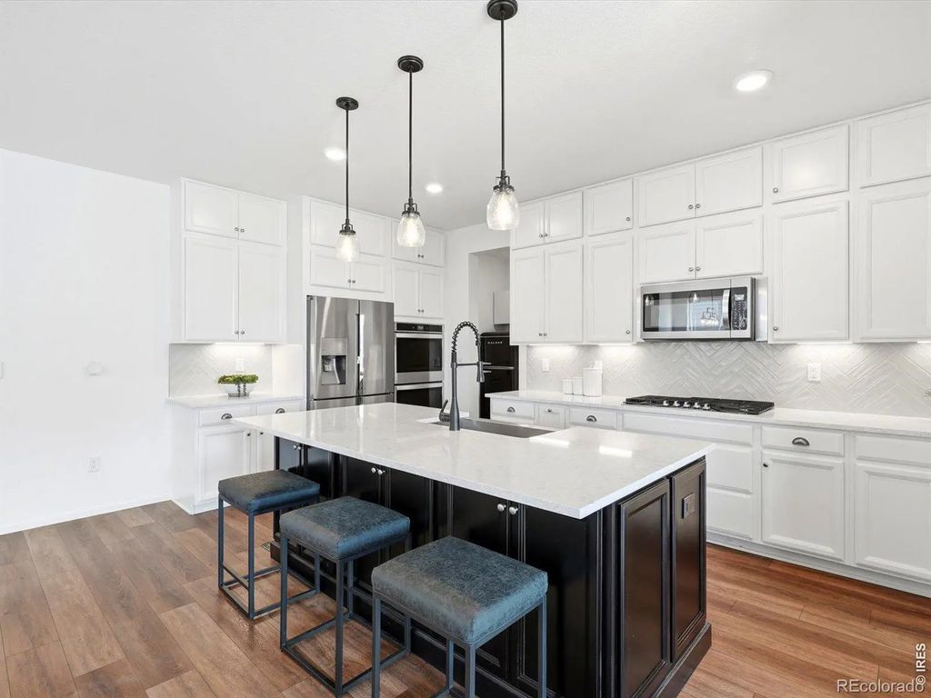 12850 Crane River Drive, Firestone