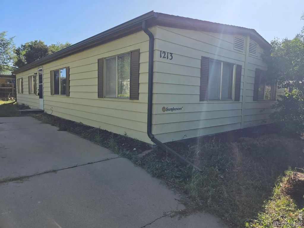 1213 Macintyre Court, Dacono
