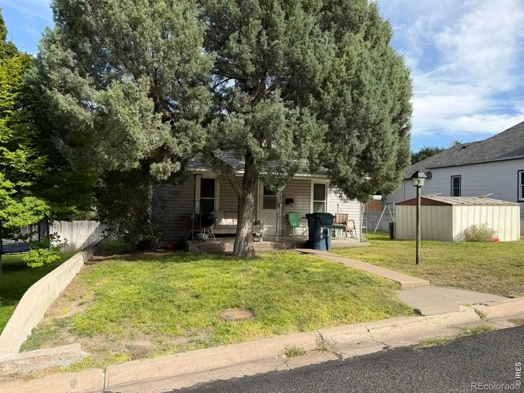 534 Birch Street, Wray