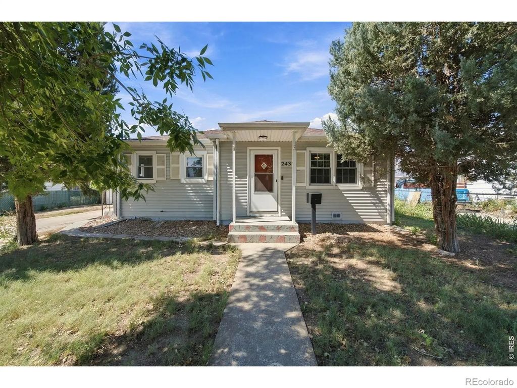 2439 10th Ave Ct, Greeley