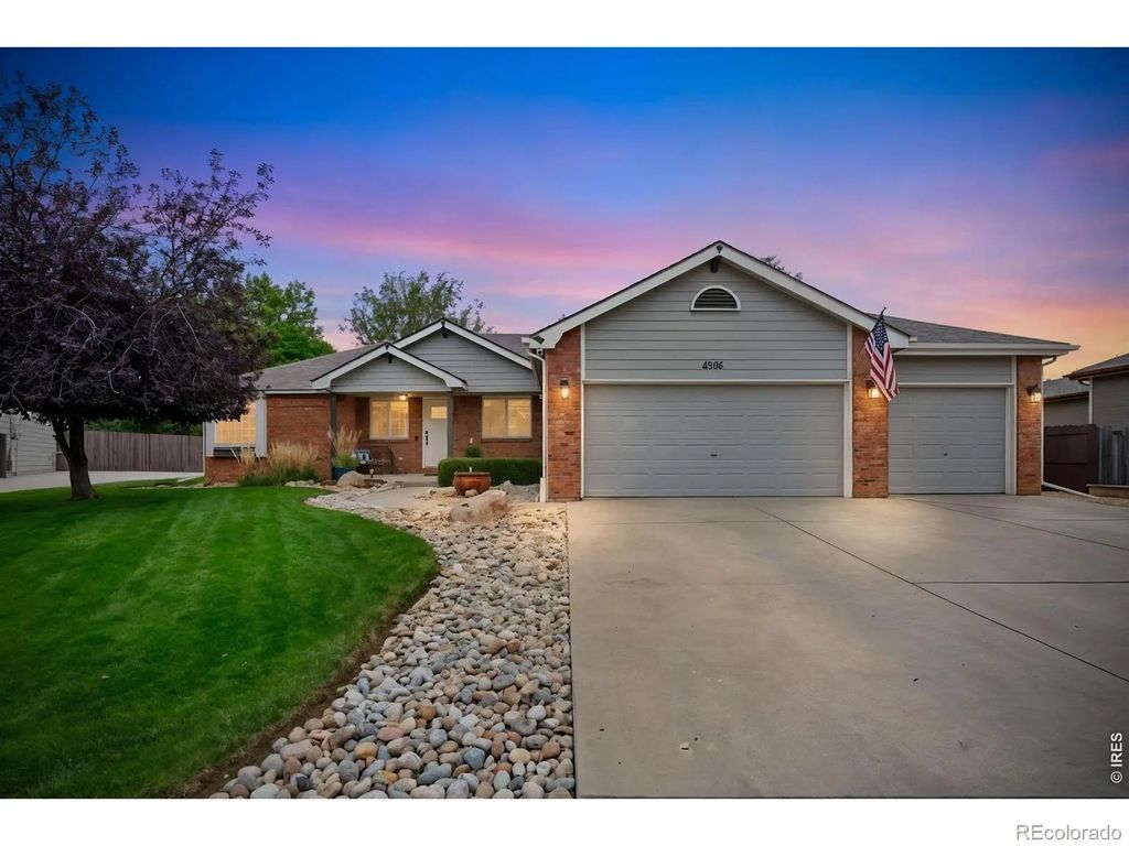 6306 Oakwood Court, Loveland