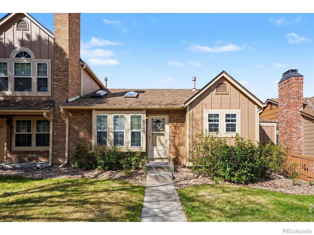 6745 Mountain Top Lane, Colorado Springs