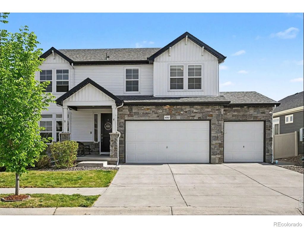 4282 Lacewood Lane, Johnstown