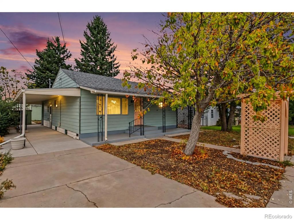 81 Church Court, La Salle