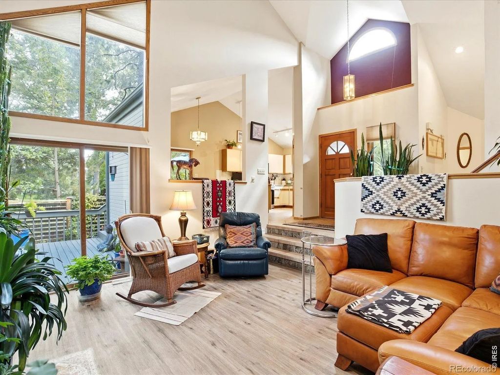 5527 Stonewall Place, Boulder