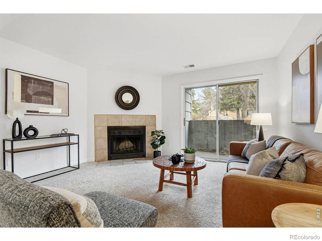 4658 White Rock Circle 7, Boulder