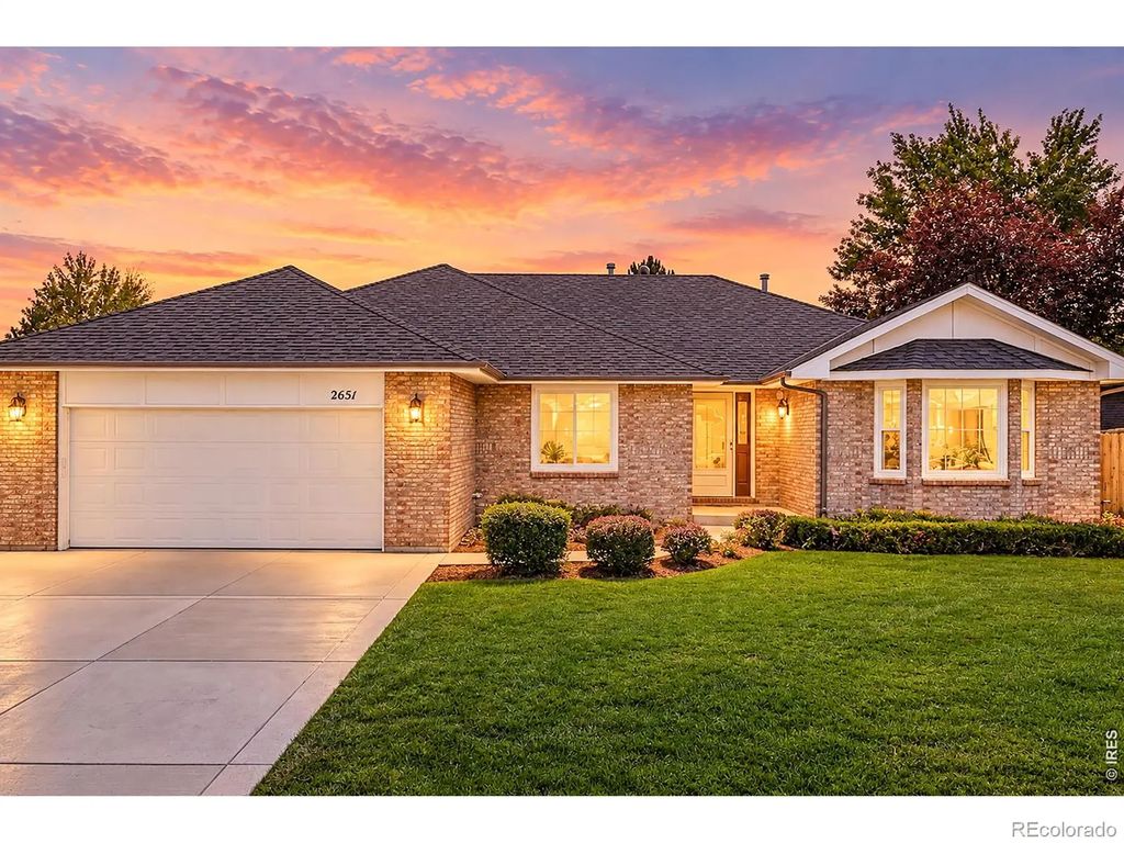 2651 Westlake Court, Longmont